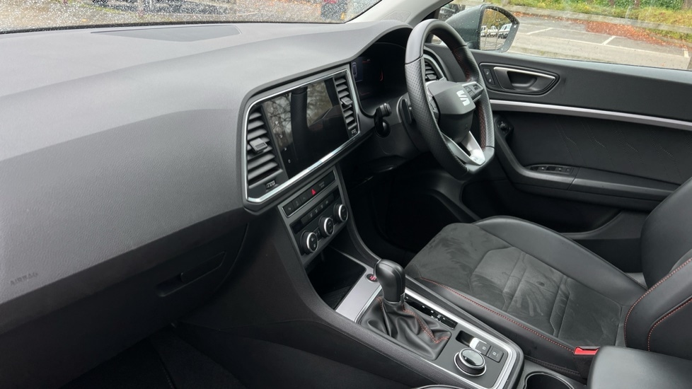 Used SEAT Ateca 2024 for sale - 76661105: Photo 2