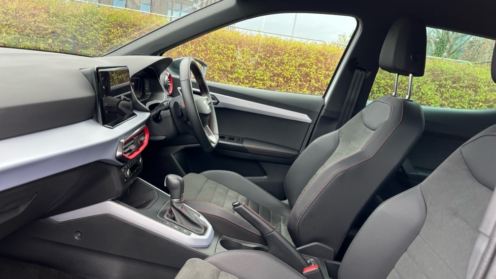 Used SEAT Arona 2024 for sale - 76894824: Photo 27