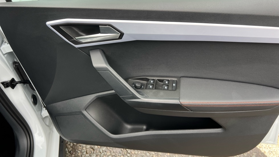 Used SEAT Arona 2024 for sale - 76894824: Photo 35