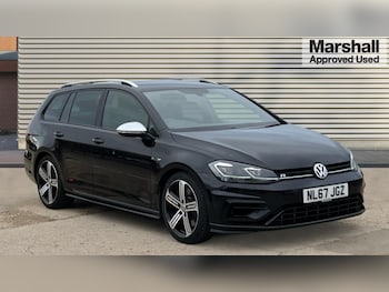 Used Volkswagen Golf 2017 for sale - 76404763: Photo