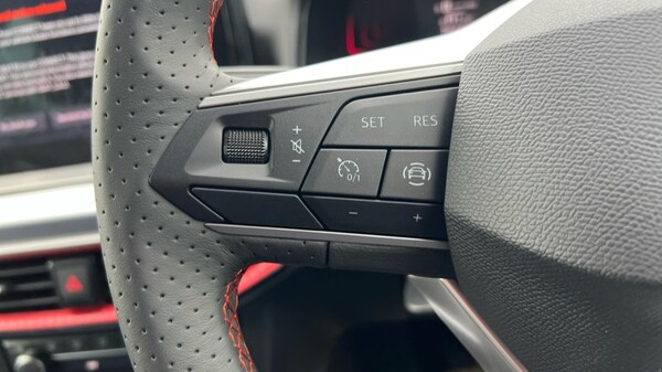 Used SEAT Arona 2025 for sale - 76154872: Photo 29