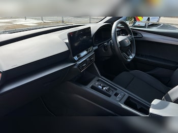 Used Cupra Leon 2024 for sale - 76161186: Photo 2