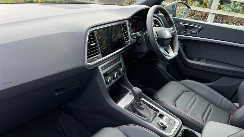 Used SEAT Ateca 2025 for sale - 76977660: Photo 2