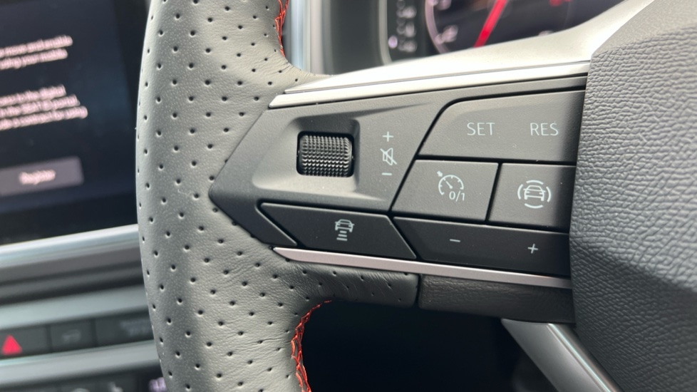 Used SEAT Ateca 2025 for sale - 76977660: Photo 29