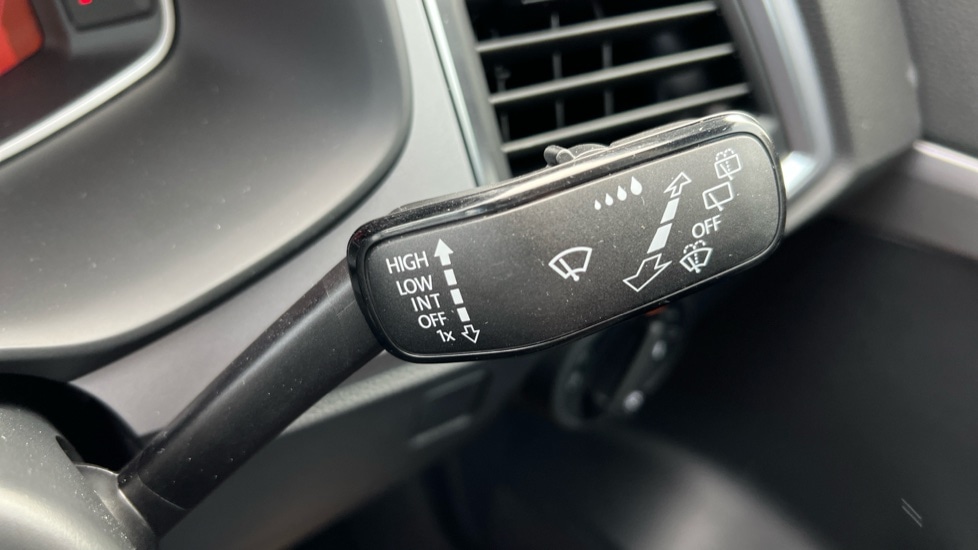 Used SEAT Ateca 2025 for sale - 76977660: Photo 30