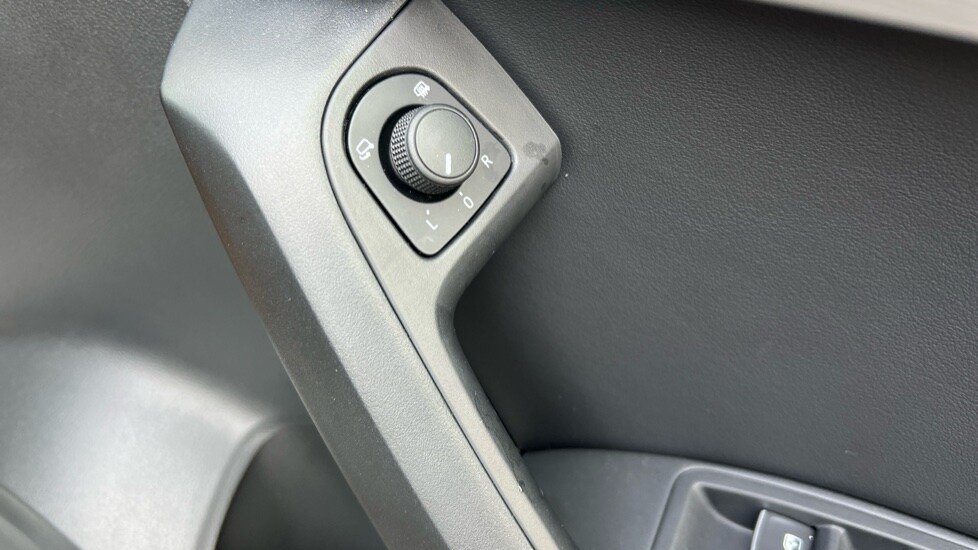 Used SEAT Ateca 2025 for sale - 76977660: Photo 37