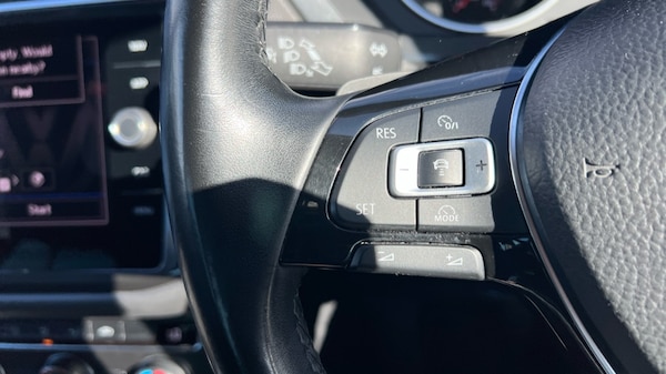 Used Volkswagen Tiguan 2021 for sale - 76249891: Photo 22