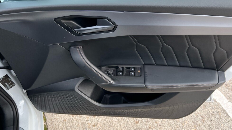 Used Cupra Leon 2024 for sale - 76447336: Photo 35