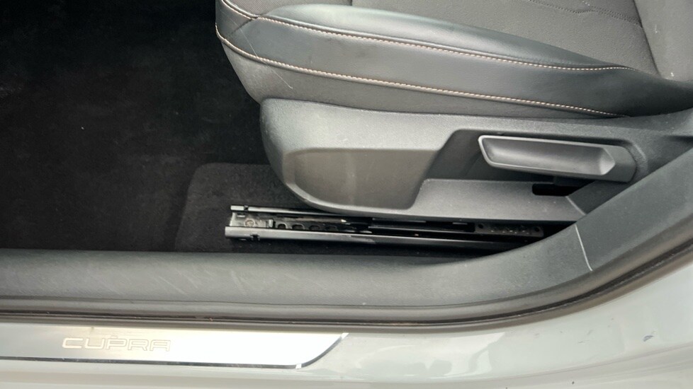 Used Cupra Leon 2024 for sale - 76447336: Photo 36