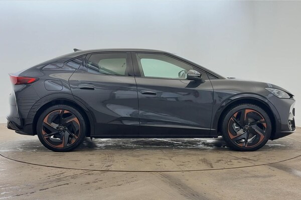 Used Cupra Tavascan 2024 for sale - 76217259: Photo 4