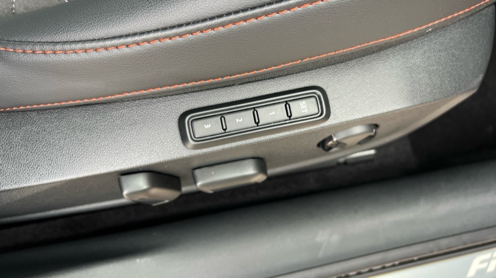 Used SEAT Leon 2025 for sale - 76062063: Photo 41