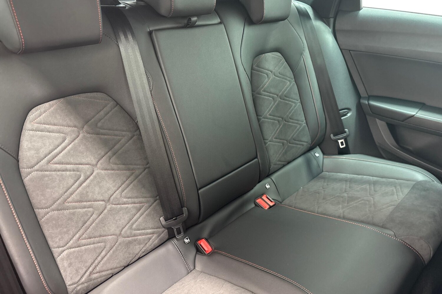 Used SEAT Leon 2025 for sale - 76062063: Photo 9