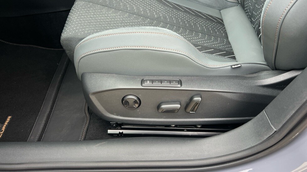 Used Cupra Leon 2025 for sale - 76130891: Photo 36