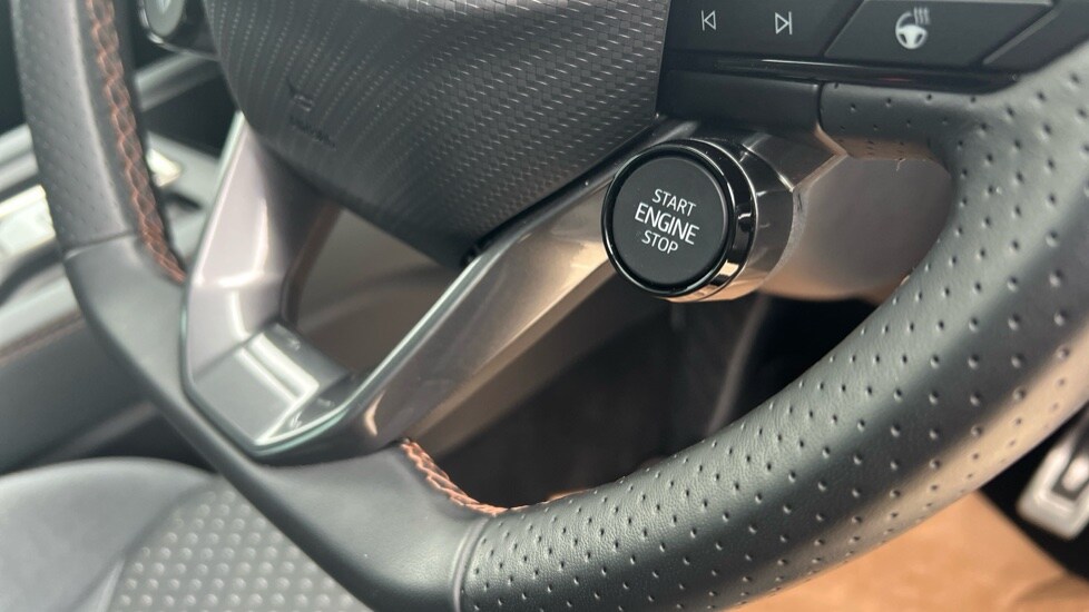 Used Cupra Leon 2025 for sale - 76130891: Photo 43