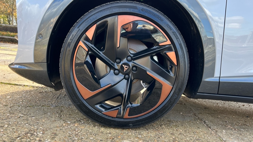 Used Cupra Tavascan 2025 for sale - 76575275: Photo 19