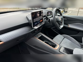 Used Cupra Born 2025 for sale - 76404656: Photo