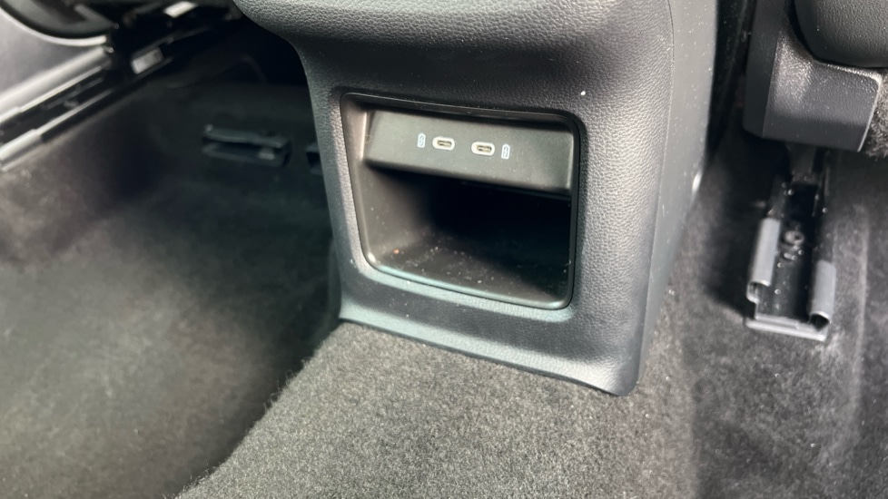 Used SEAT Ateca 2024 for sale - 76661059: Photo 48