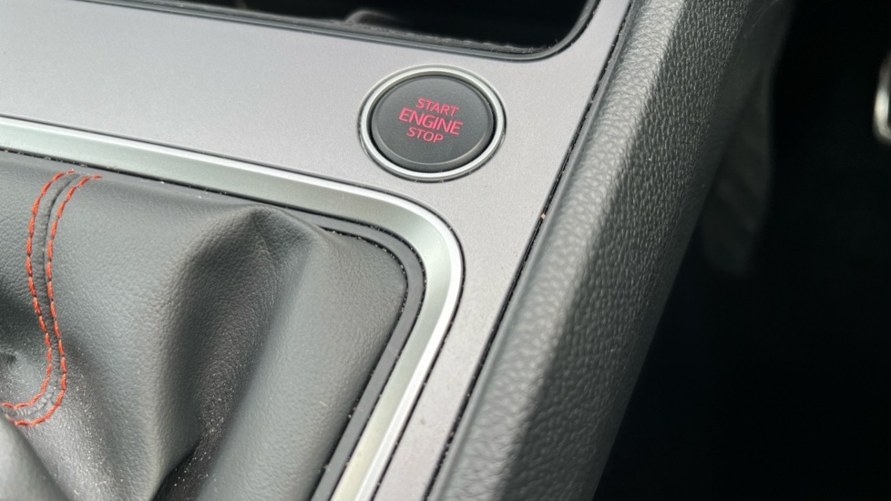 Used SEAT Ateca 2024 for sale - 76661059: Photo 51