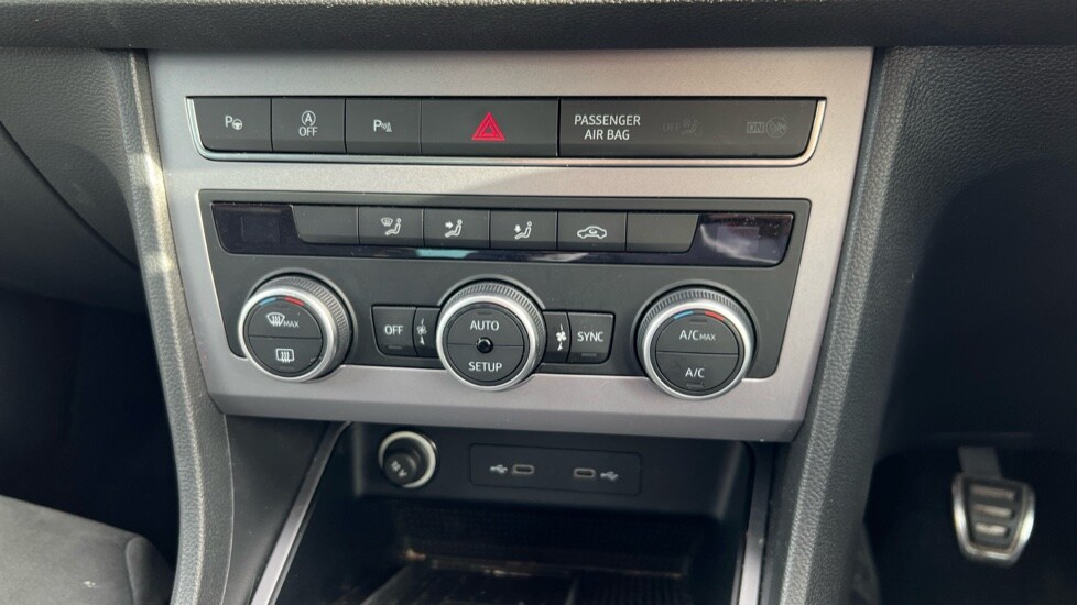 Used SEAT Ateca 2024 for sale - 76661059: Photo 53