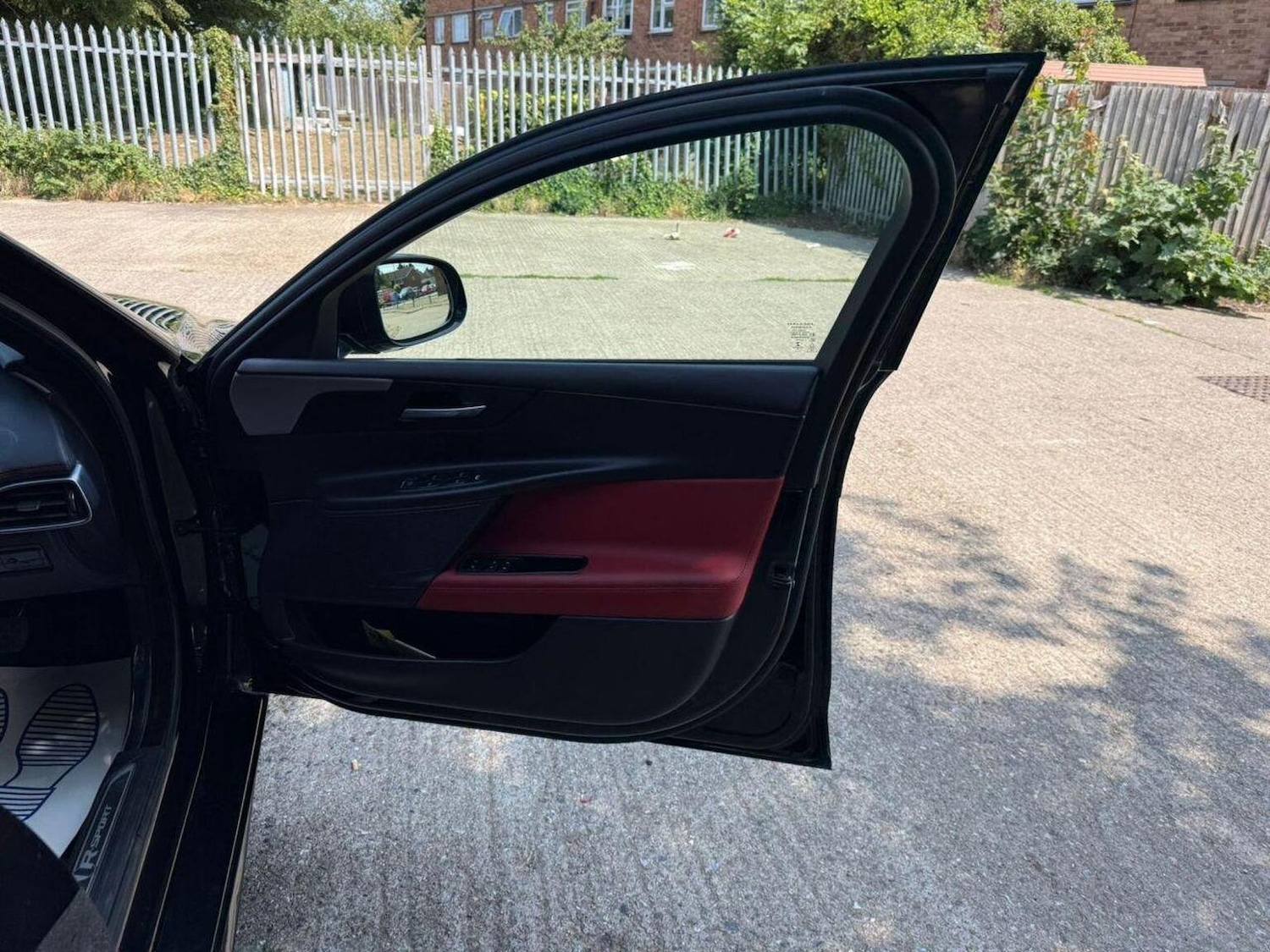 Used Jaguar XE 2017 for sale - 77572716: Photo 17