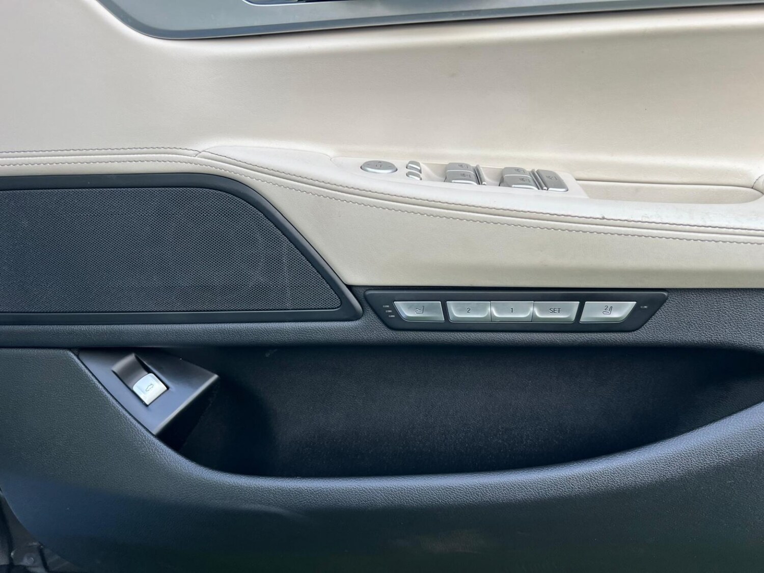 Used BMW 7 Series 2018 for sale - 77572688: Photo 44