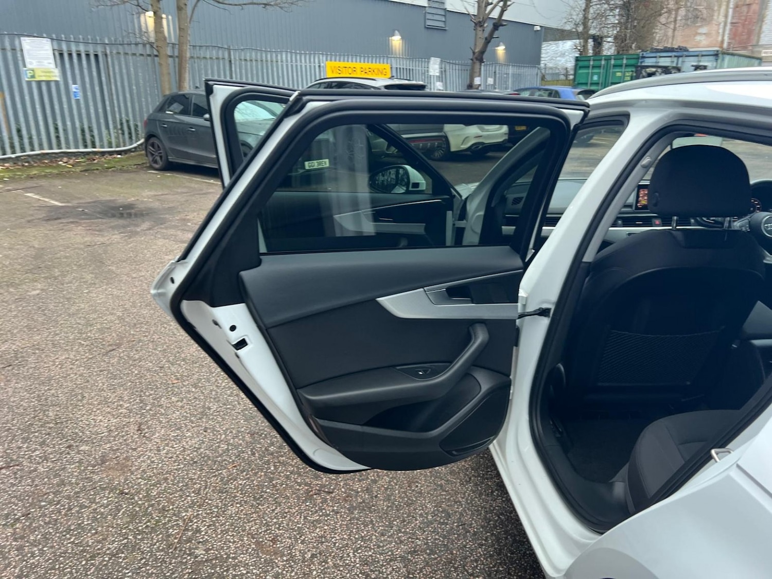 Used Audi A4 Avant 2026 for sale - 77610080: Photo 18