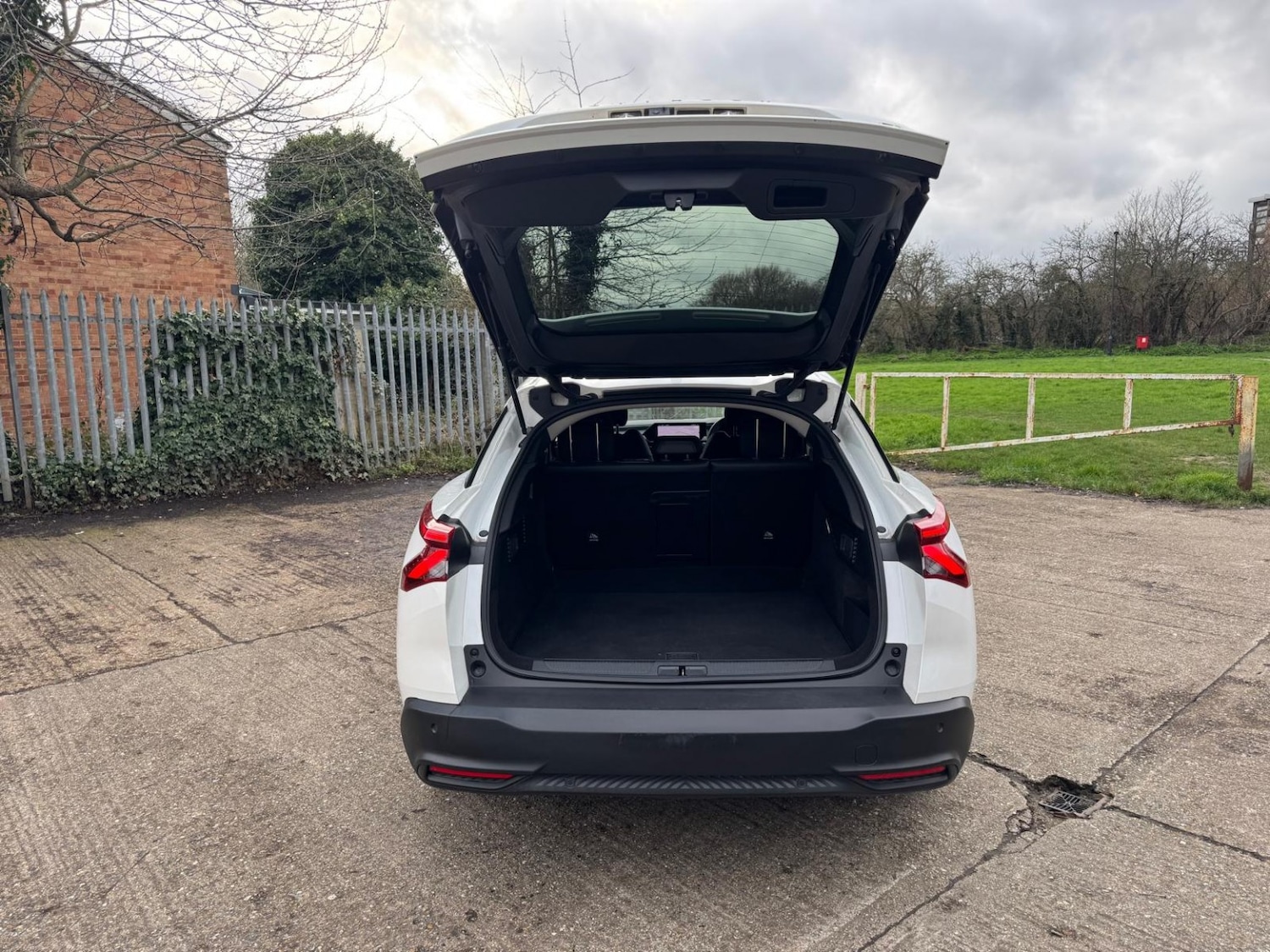 Used Citroen C5 X 2023 for sale - 77643765: Photo 14