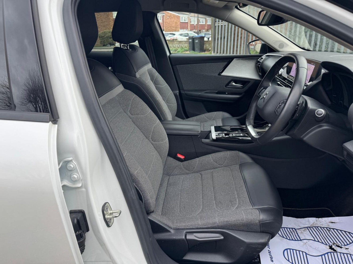 Used Citroen C5 X 2023 for sale - 77643765: Photo 28