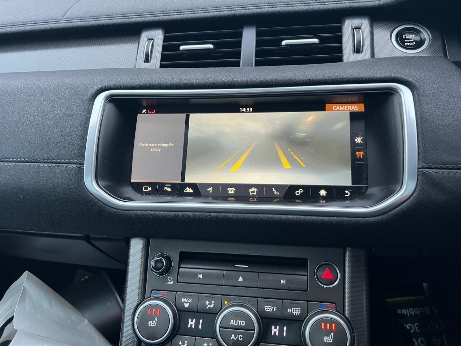 Used Land Rover Range Rover Evoque 2018 for sale - 77609868: Photo 2