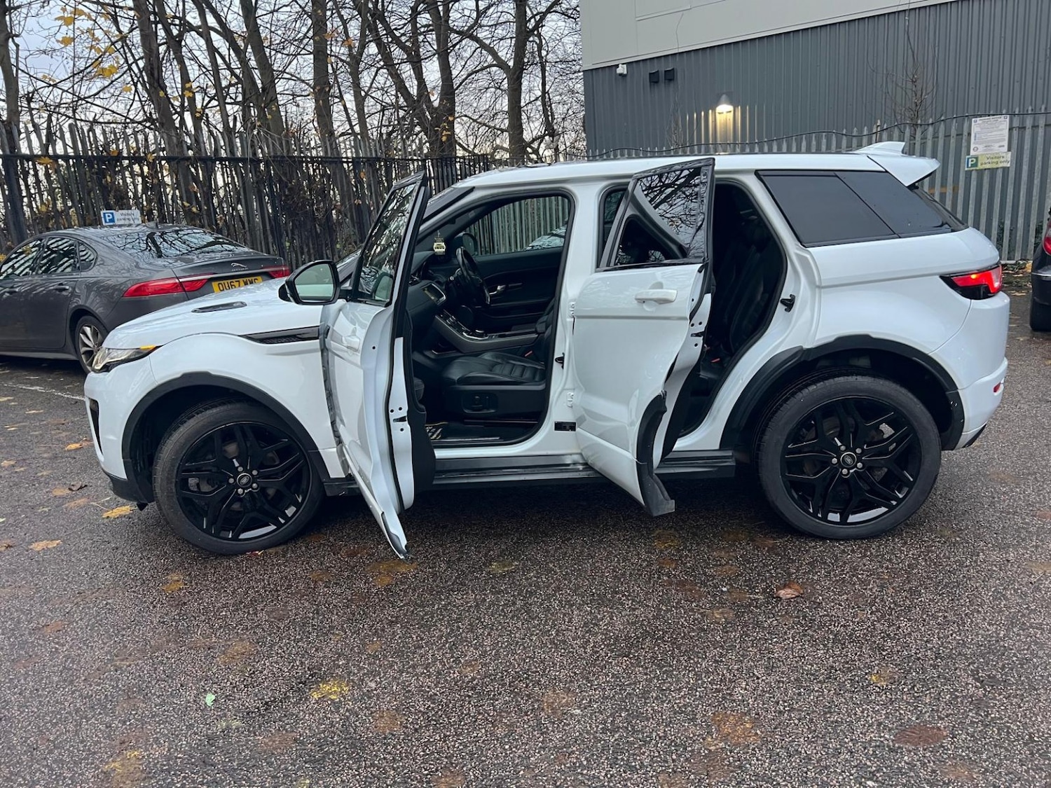 Used Land Rover Range Rover Evoque 2018 for sale - 77609868: Photo 9