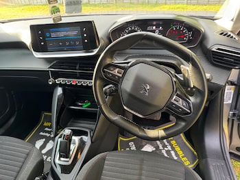 Used Peugeot 2008 2020 for sale - 78402603: Photo