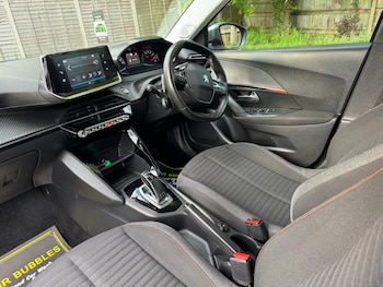 Used Peugeot 2008 2020 for sale - 78402603: Photo