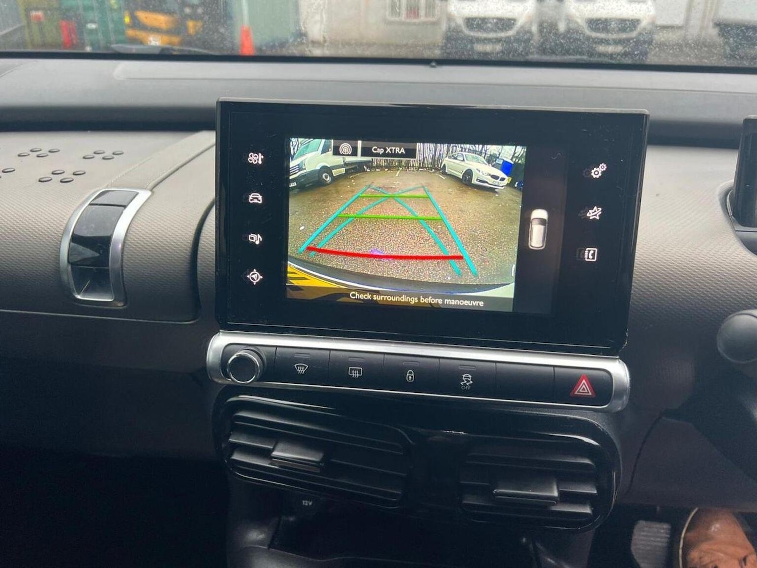 Used Citroen C4 Cactus 2016 for sale - 77572701: Photo 3