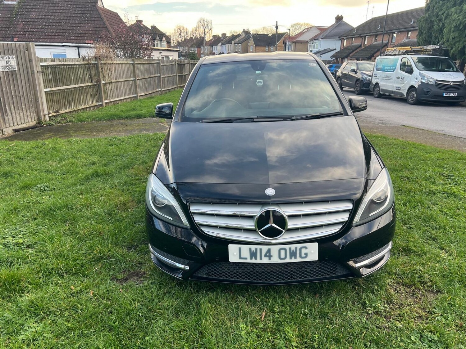 Used Mercedes-Benz B Class 2014 for sale - 77609902: Photo 11