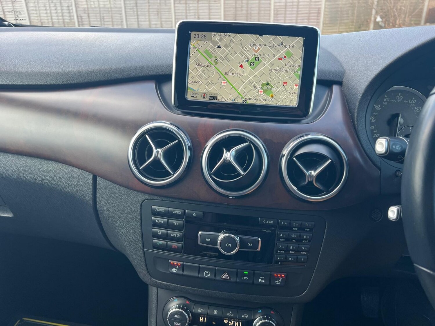 Used Mercedes-Benz B Class 2014 for sale - 77609902: Photo 20