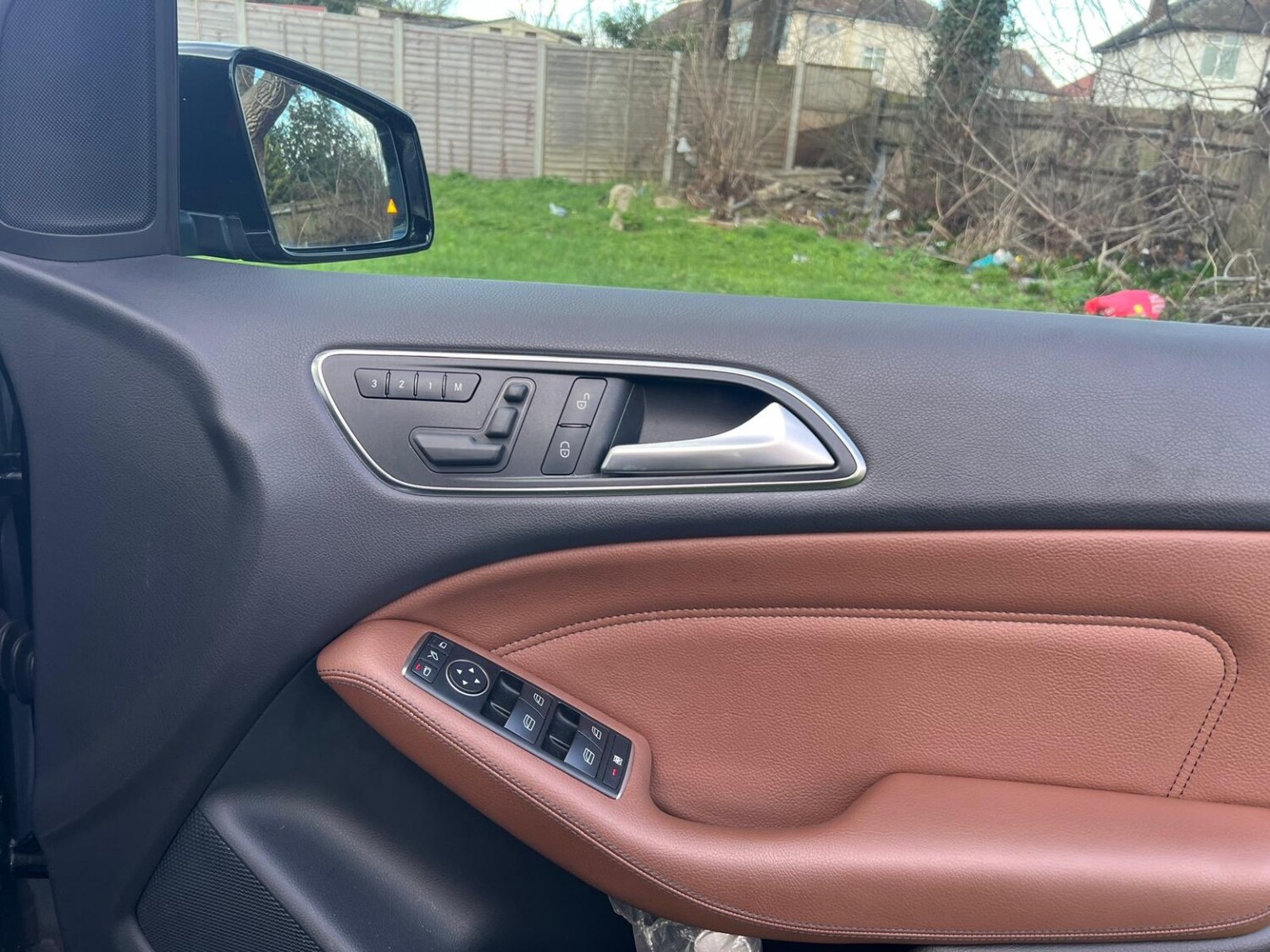 Used Mercedes-Benz B Class 2014 for sale - 77609902: Photo 32