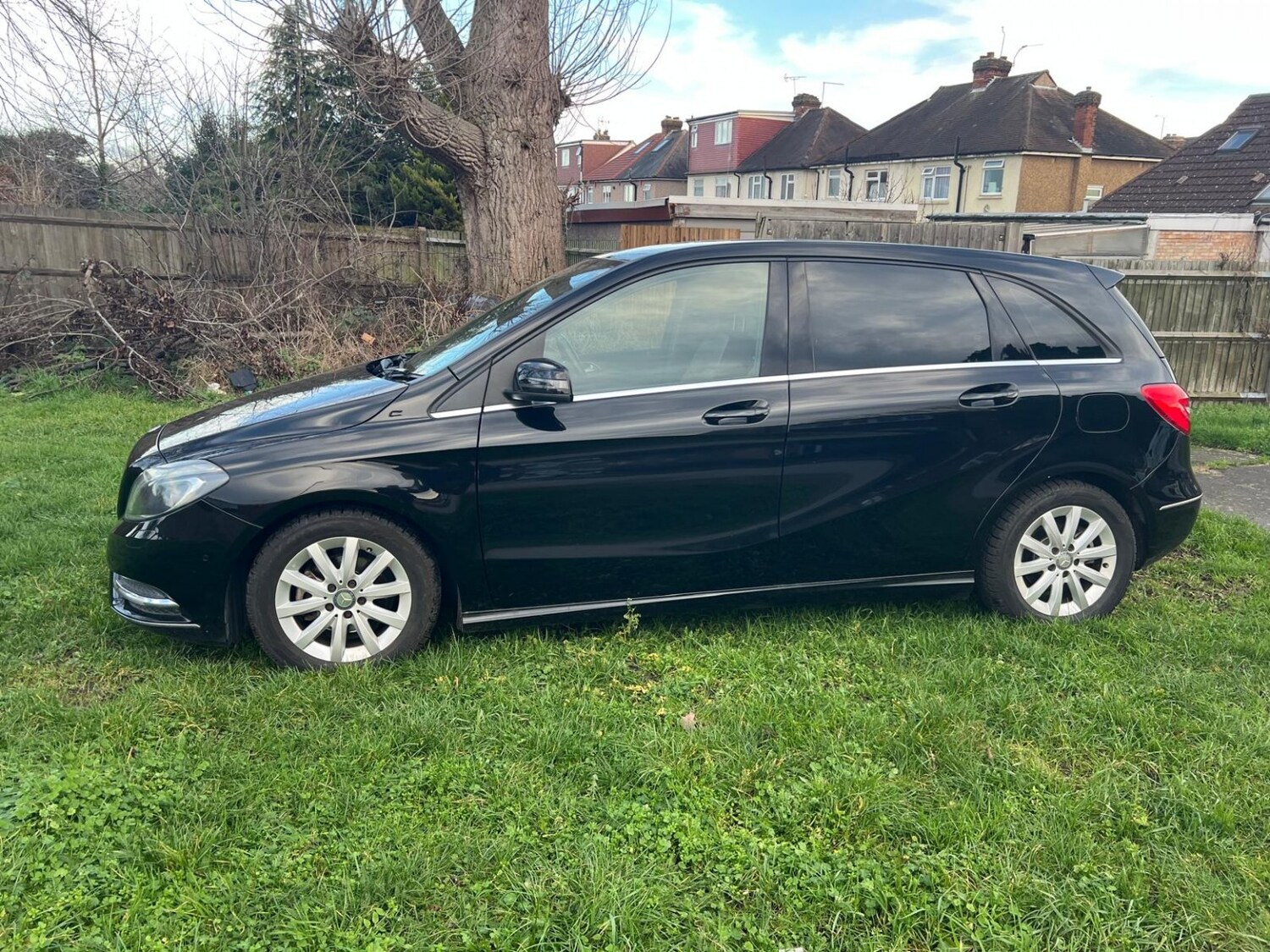 Used Mercedes-Benz B Class 2014 for sale - 77609902: Photo 7
