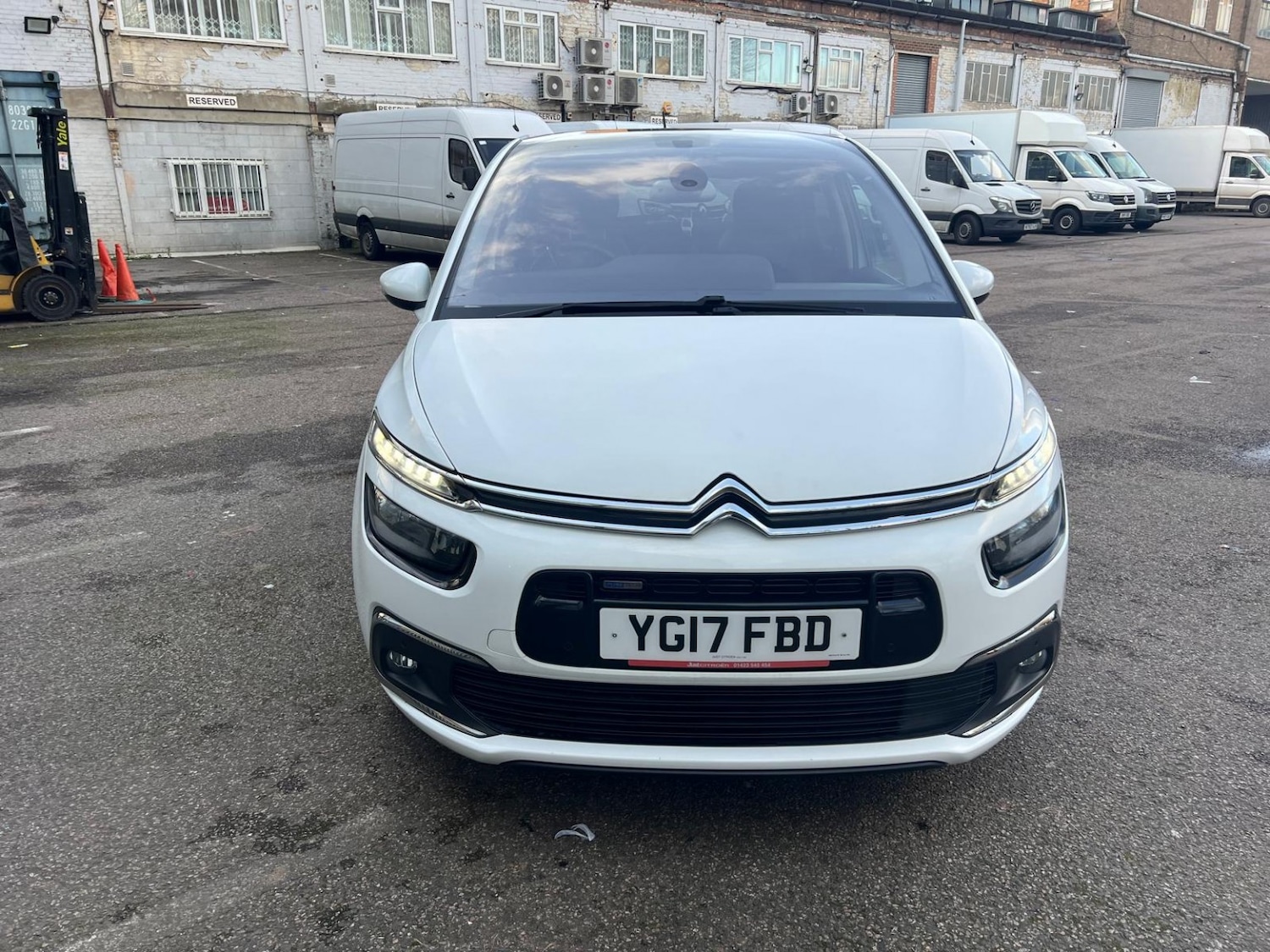 Used Citroen C4 Picasso 2017 for sale - 77572805: Photo 11