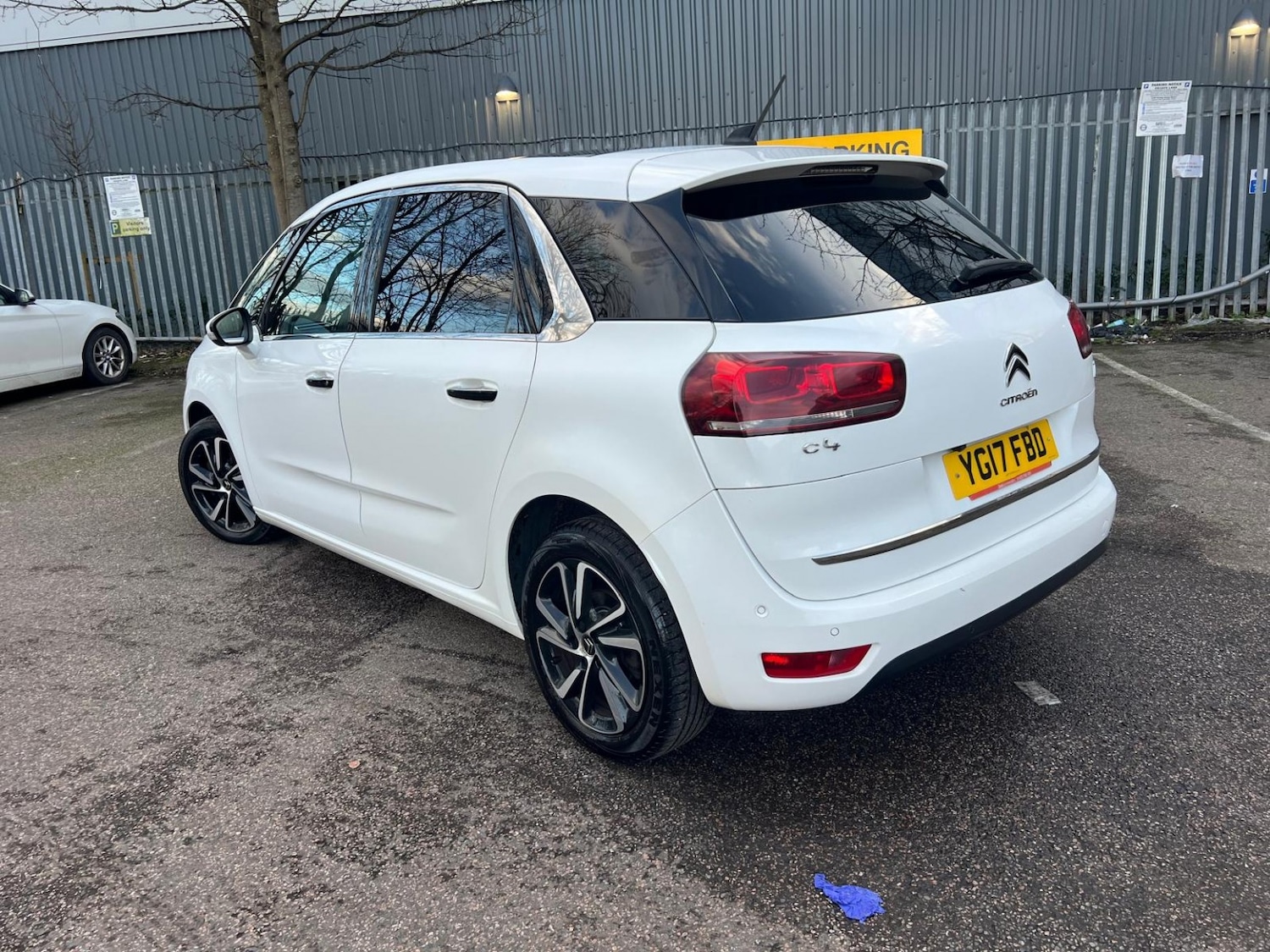 Used Citroen C4 Picasso 2017 for sale - 77572805: Photo 22