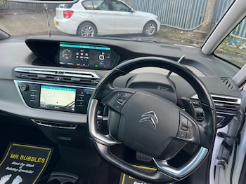 Used Citroen C4 Picasso 2017 for sale - 77572805: Photo