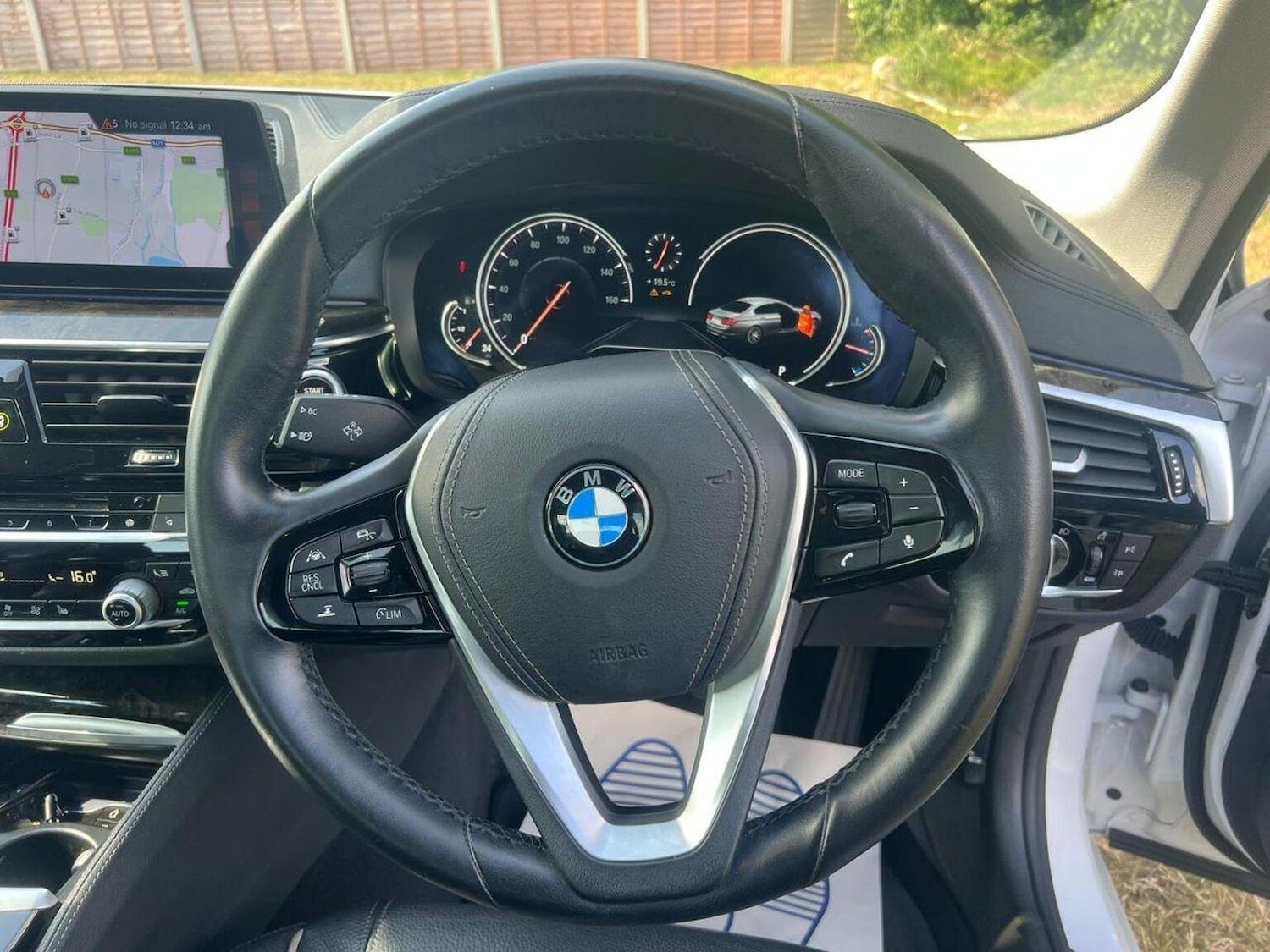 Used BMW 5 Series 2018 for sale - 77572695: Photo 31