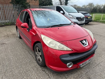 2006 - 1.4 16v Sport 5-Door