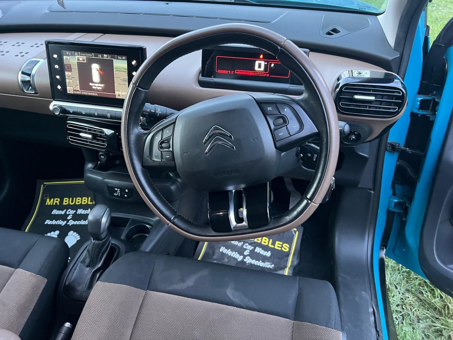 Used Citroen C4 Cactus 2017 for sale - 77572817: Photo 2