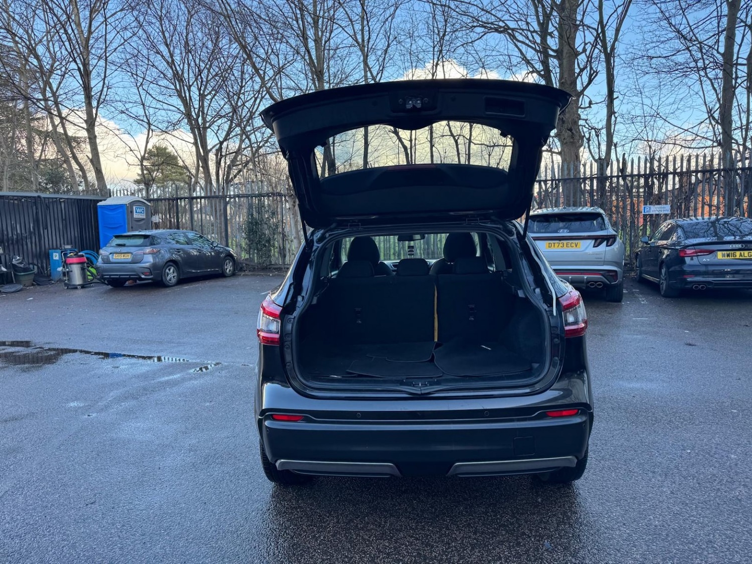 Used Nissan Qashqai 2018 for sale - 77609903: Photo 14