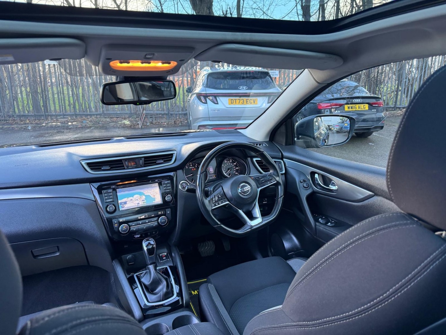 Used Nissan Qashqai 2018 for sale - 77609903: Photo 24