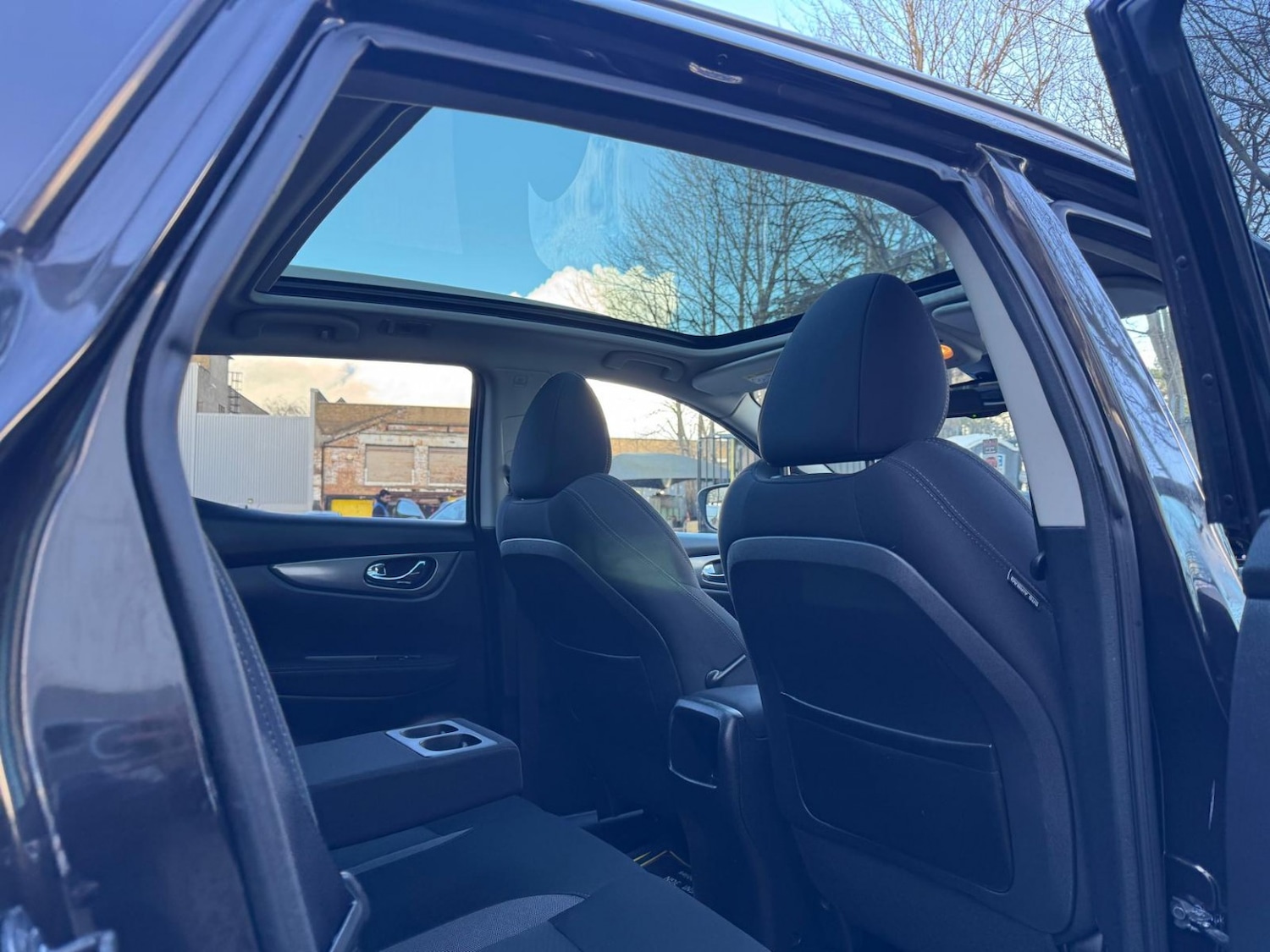 Used Nissan Qashqai 2018 for sale - 77609903: Photo 31