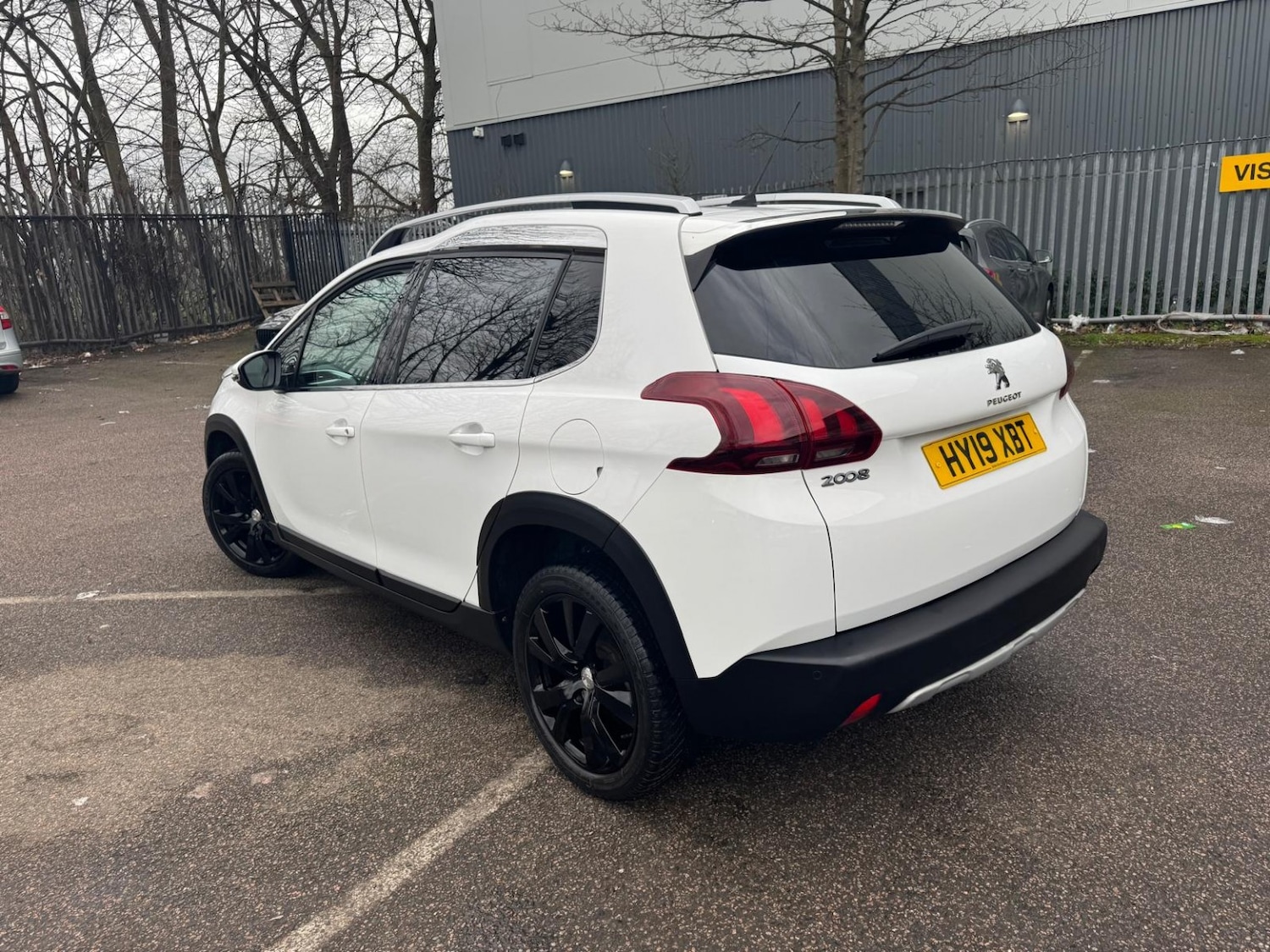 Used Peugeot 2008 2019 for sale - 77681689: Photo 15