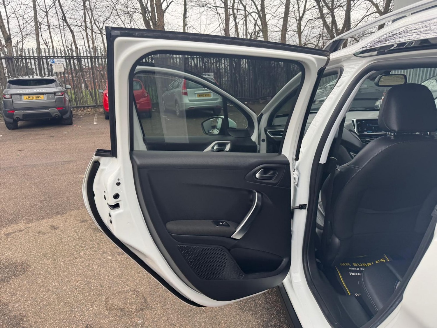 Used Peugeot 2008 2019 for sale - 77681689: Photo 18