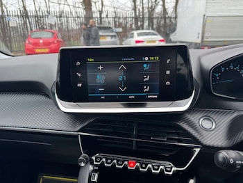 Used Peugeot E-208 2026 for sale - 77656245: Photo