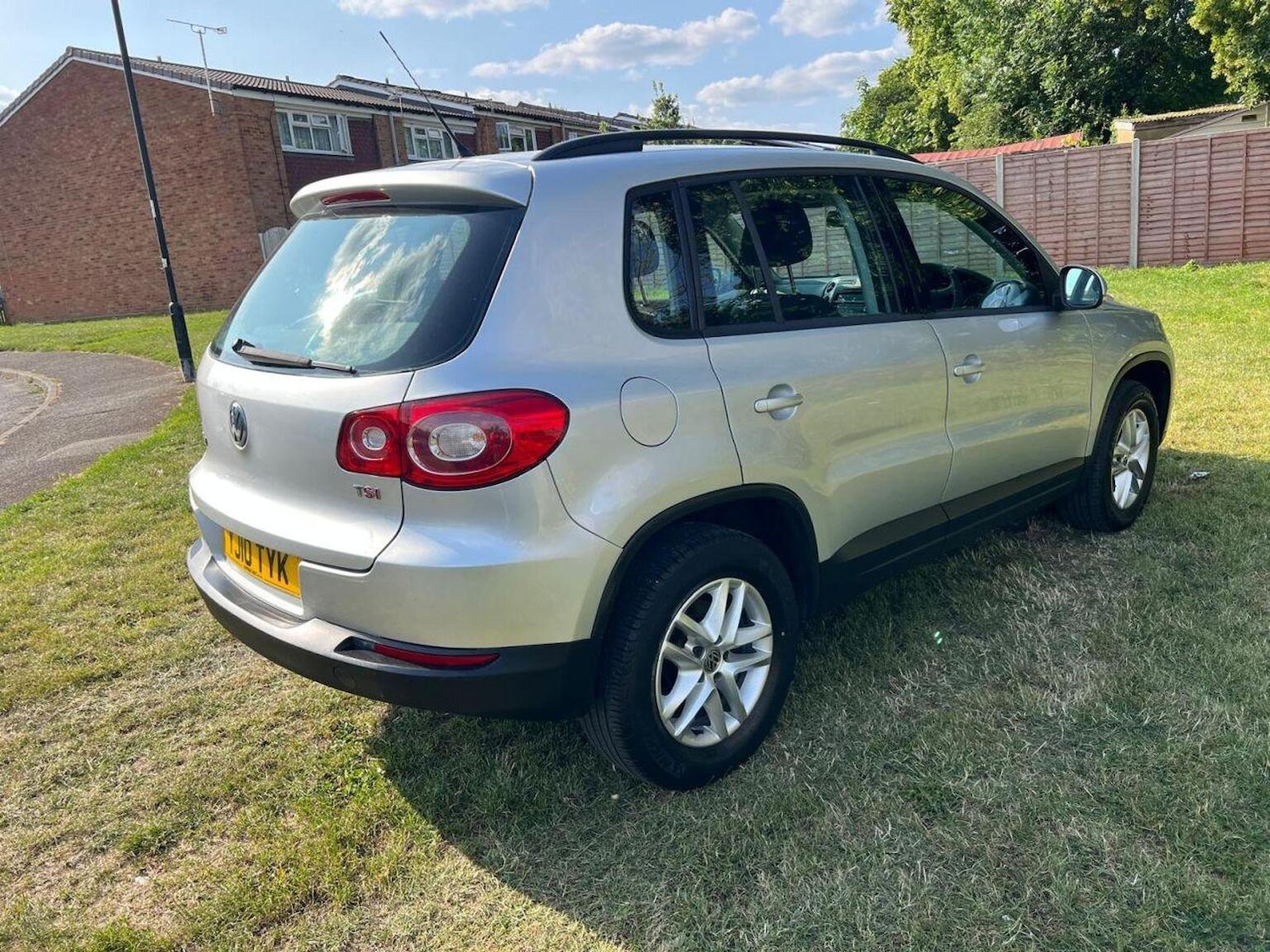 Used Volkswagen Tiguan 2010 for sale - 77572698: Photo 14